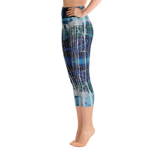 Load image into Gallery viewer, Wave Yoga Capri Leggings